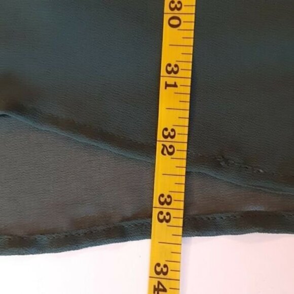 Lulu's Green Knee-length Dress with 3/4" Slit Sleeve  Size XS - Picture 5 of 7